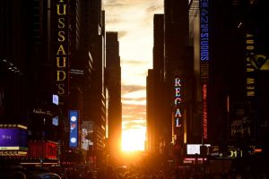 The phenomenon know as "Manhattanhenge" happened in Manhattan last week. Twice a year, for some unexplained reason, the sunset directly aligns with the street grids of New York City. 